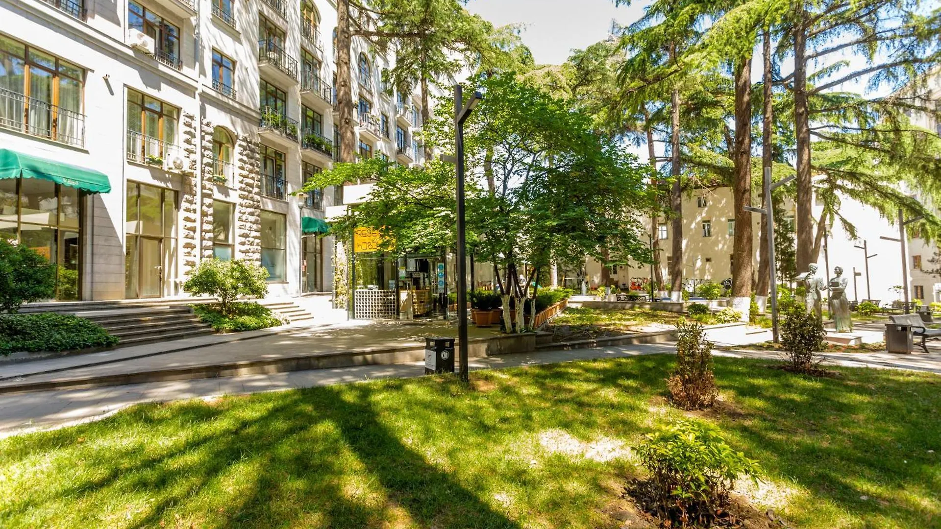 Апартаменты The Urban Retreat Тбилиси Грузия