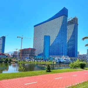 https://apartment-studio-kobaladze-street.batumihotels.net